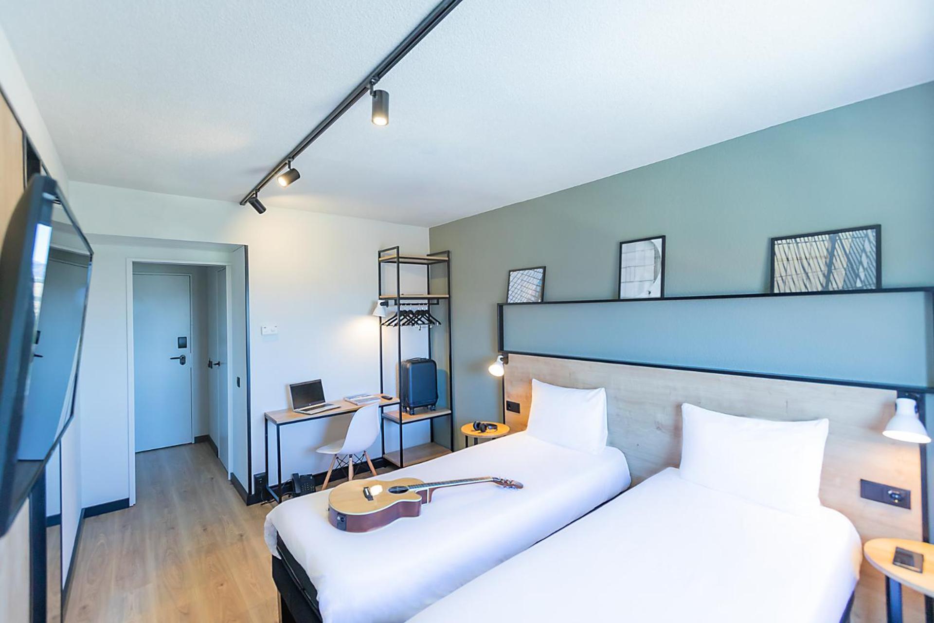 Hotel Ibis Bragança Esterno foto