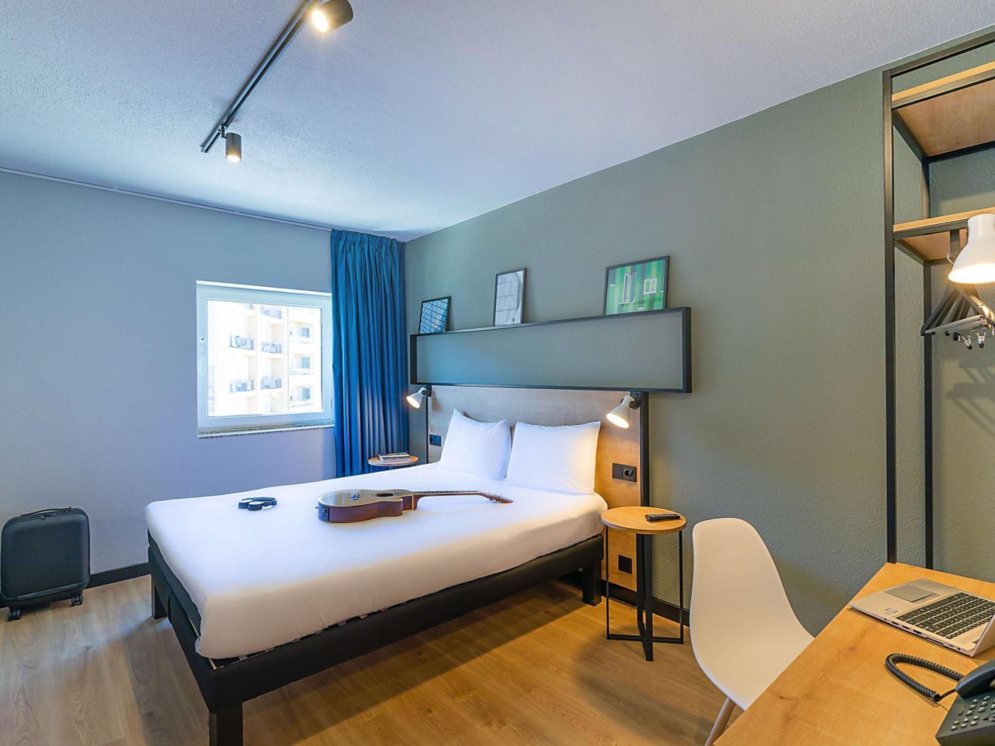 Hotel Ibis Bragança Esterno foto